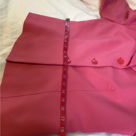 Kasper Pretty Pink 2 Piece Suit Size 8P - Picture 11 of 16